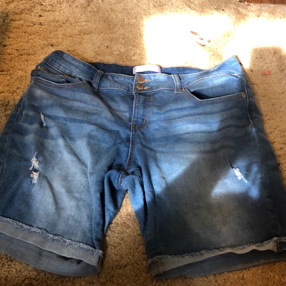 Slightly pre-ripped blue jean shorts